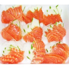  Sashimi de salmão com 5 fatias